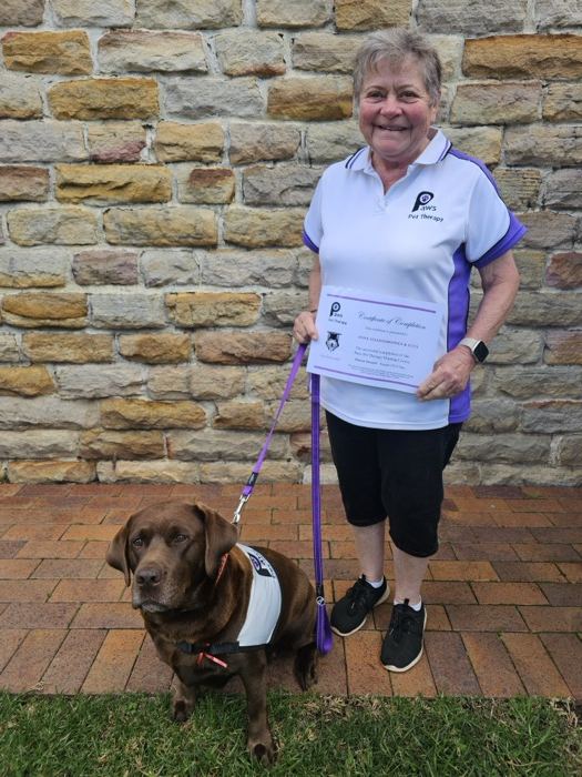 Anne and Lucy, a PAWS volunteer team
