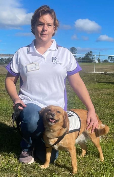 Caryn and Maisy, a PAWS volunteer team