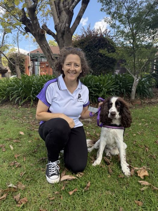 Jen and Peppa, a PAWS volunteer team