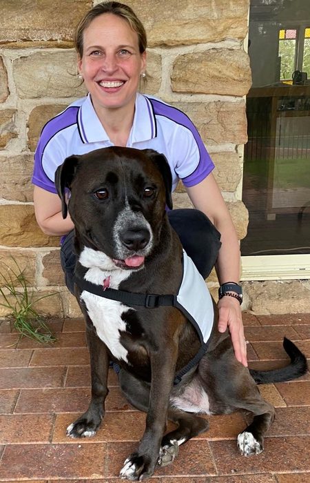 Johanna and Lucy, a PAWS volunteer team