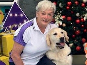 Julie and Charlie, a PAWS volunteer team