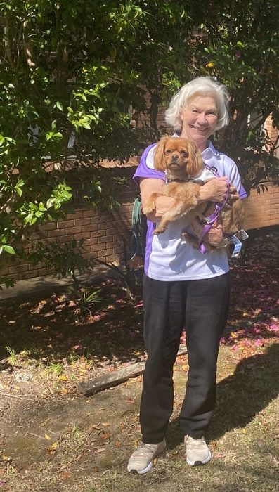 Leonie and Molly, a PAWS volunteer team
