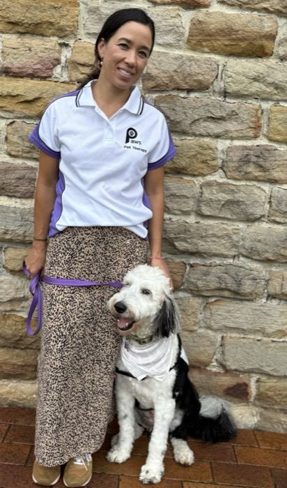 Mauli and Peppa, a PAWS volunteer team