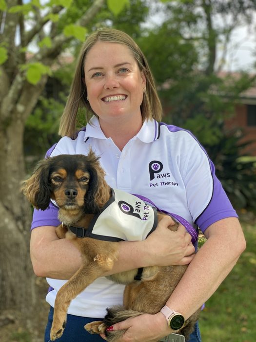 Ren and Winnie, a PAWS volunteer team
