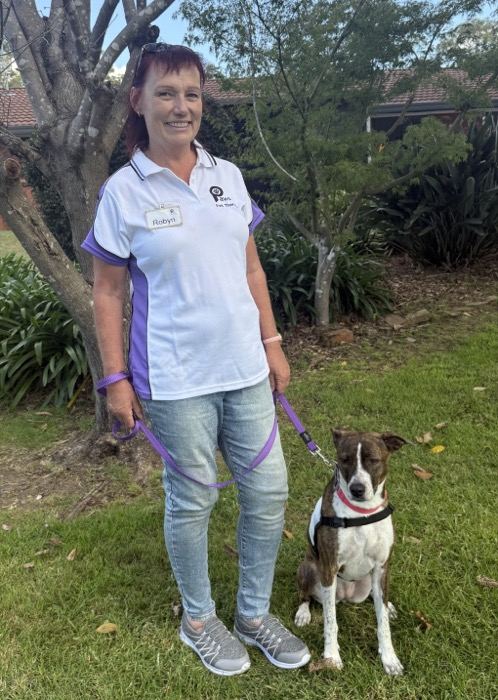 Robyn and Sasha, a PAWS volunteer team