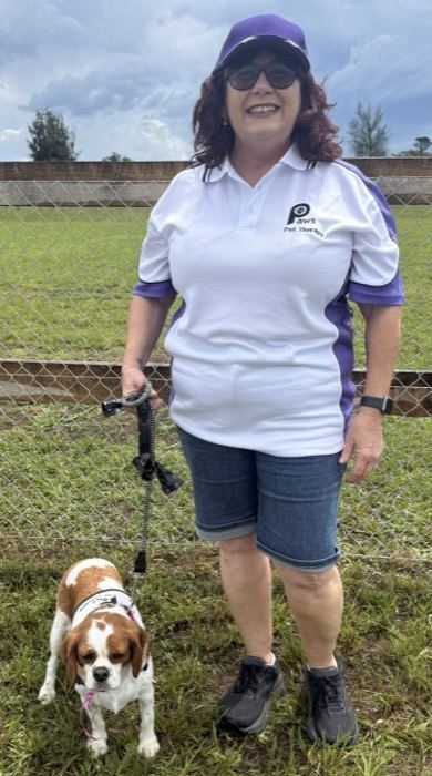 Suzanne and Jordi, a PAWS volunteer team